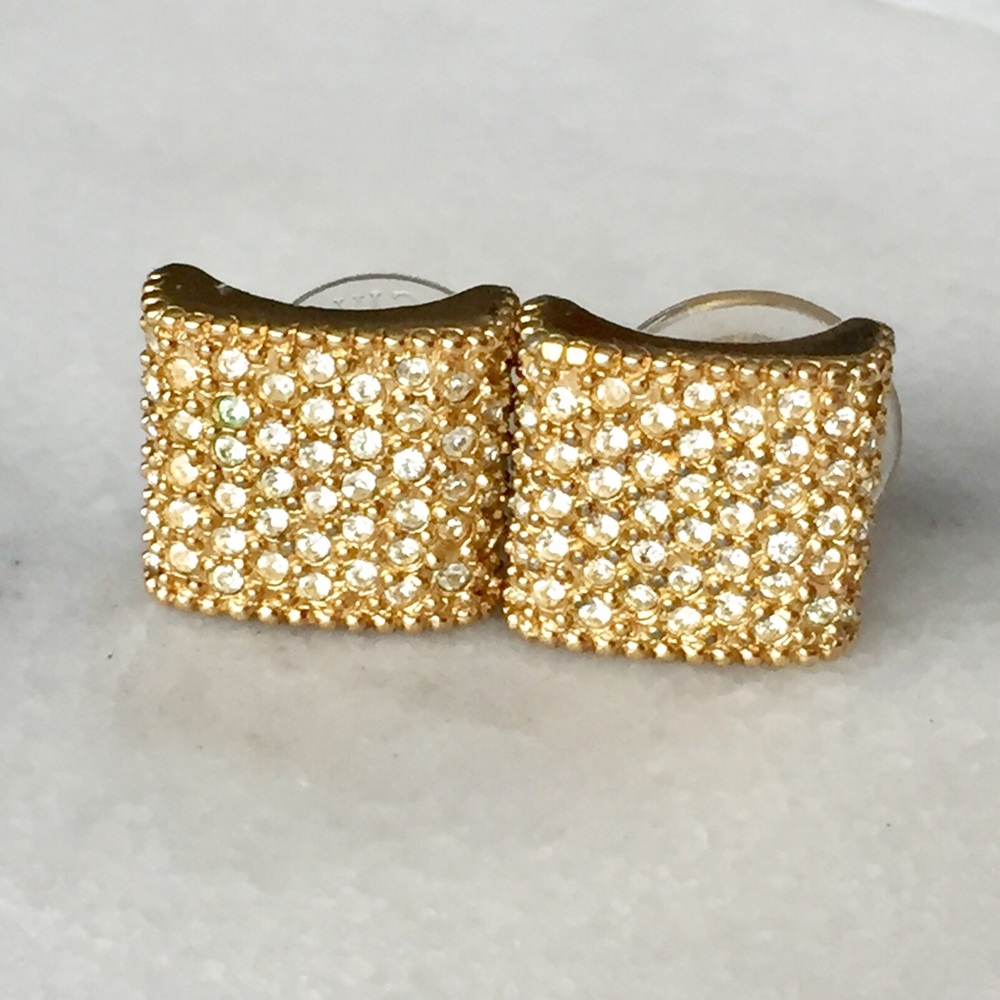 ⭐️Vintage Christian Dior Gold Pave Earrings⭐️